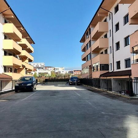 Garsoniera- Bulevard Dem Radulescu Râmnicu Vâlcea Dış mekan fotoğraf