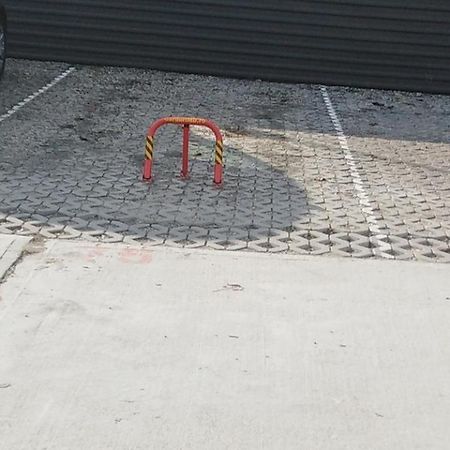 Garsoniera- Bulevard Dem Radulescu Râmnicu Vâlcea Dış mekan fotoğraf